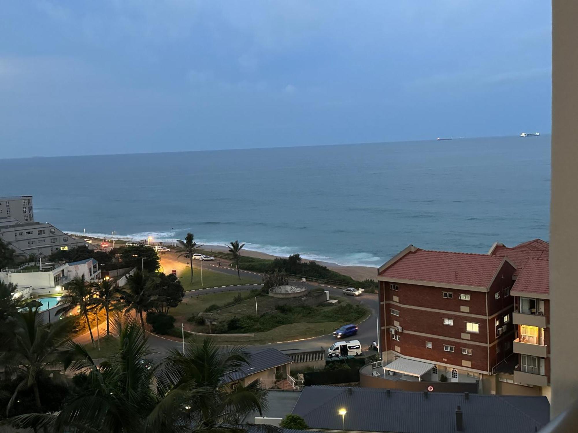 Umdloti Holiday Resort Apartment 514 - Amazing Breaker & Ocean Views Ngoại thất bức ảnh